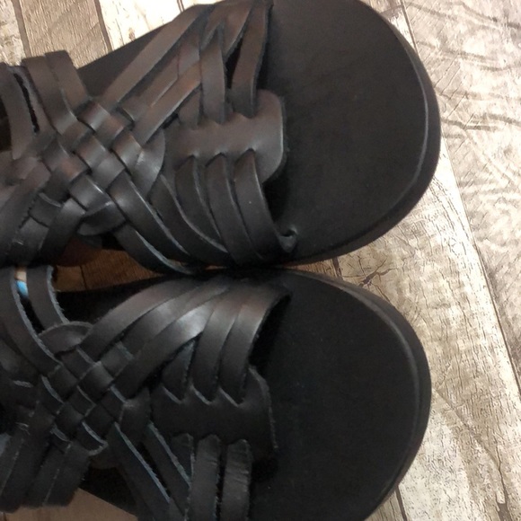 L Space Black Huarache Sandals - Picture 11 of 11